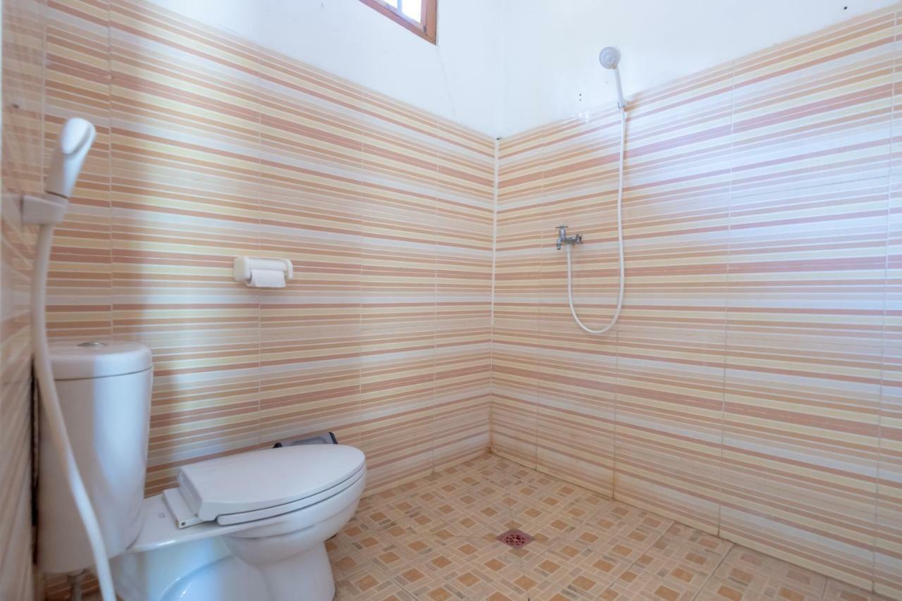 Oyo 1259 Kuta Garden Homestay Екстер'єр фото