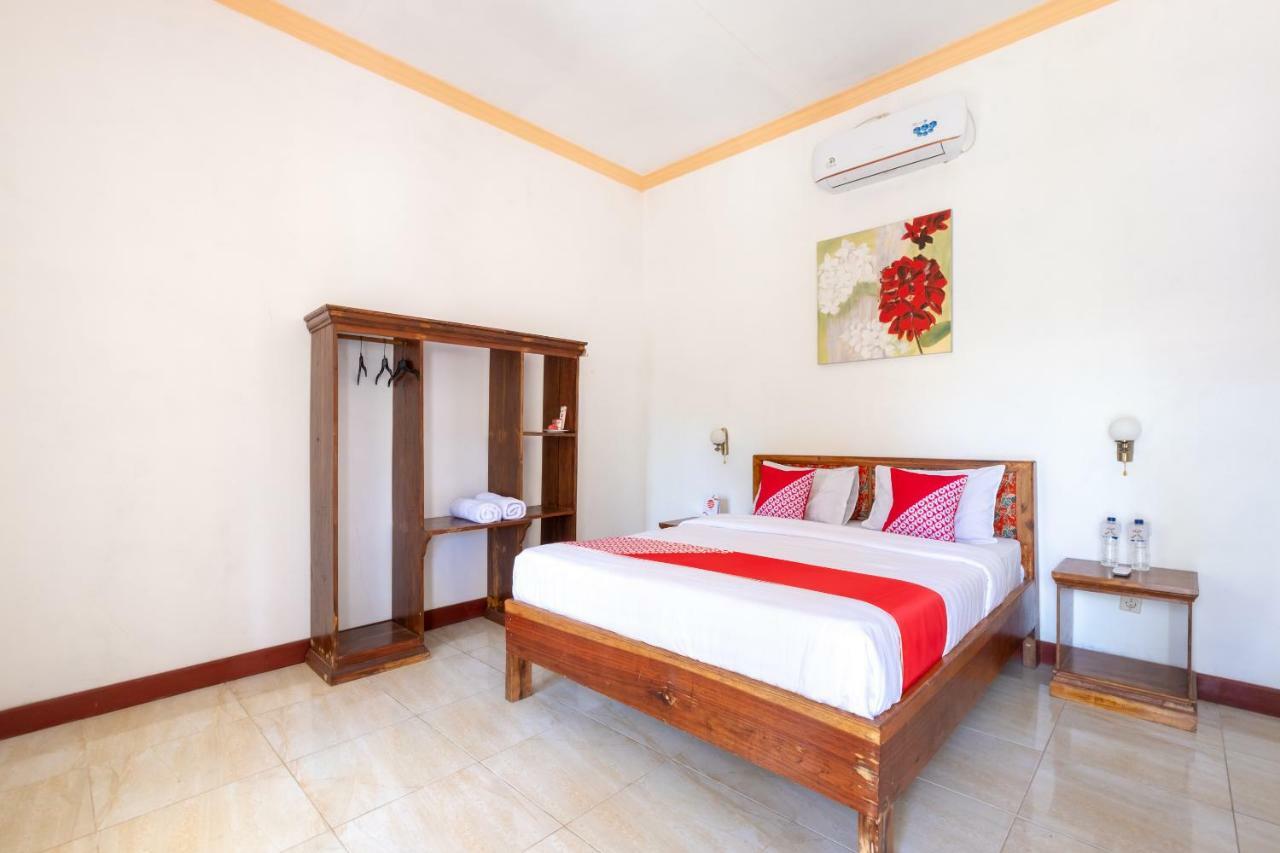 Oyo 1259 Kuta Garden Homestay Екстер'єр фото