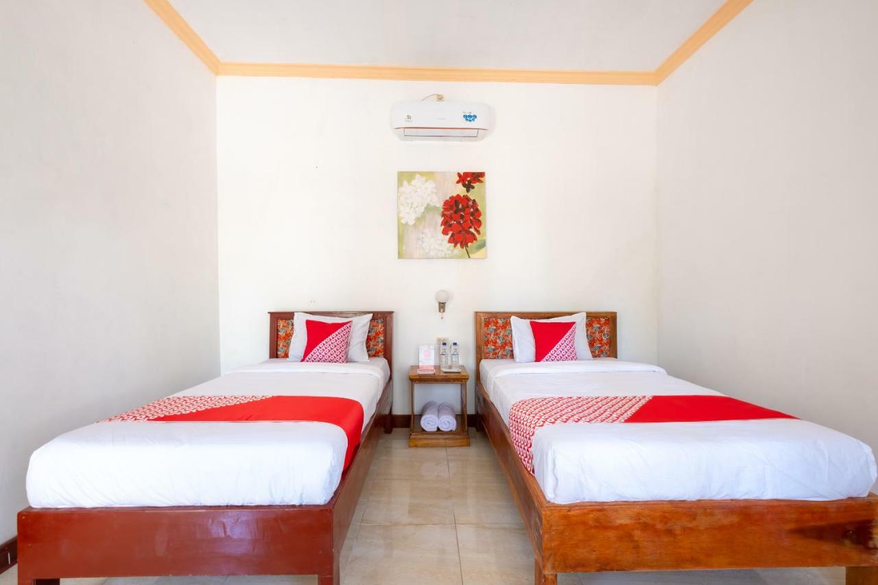 Oyo 1259 Kuta Garden Homestay Екстер'єр фото